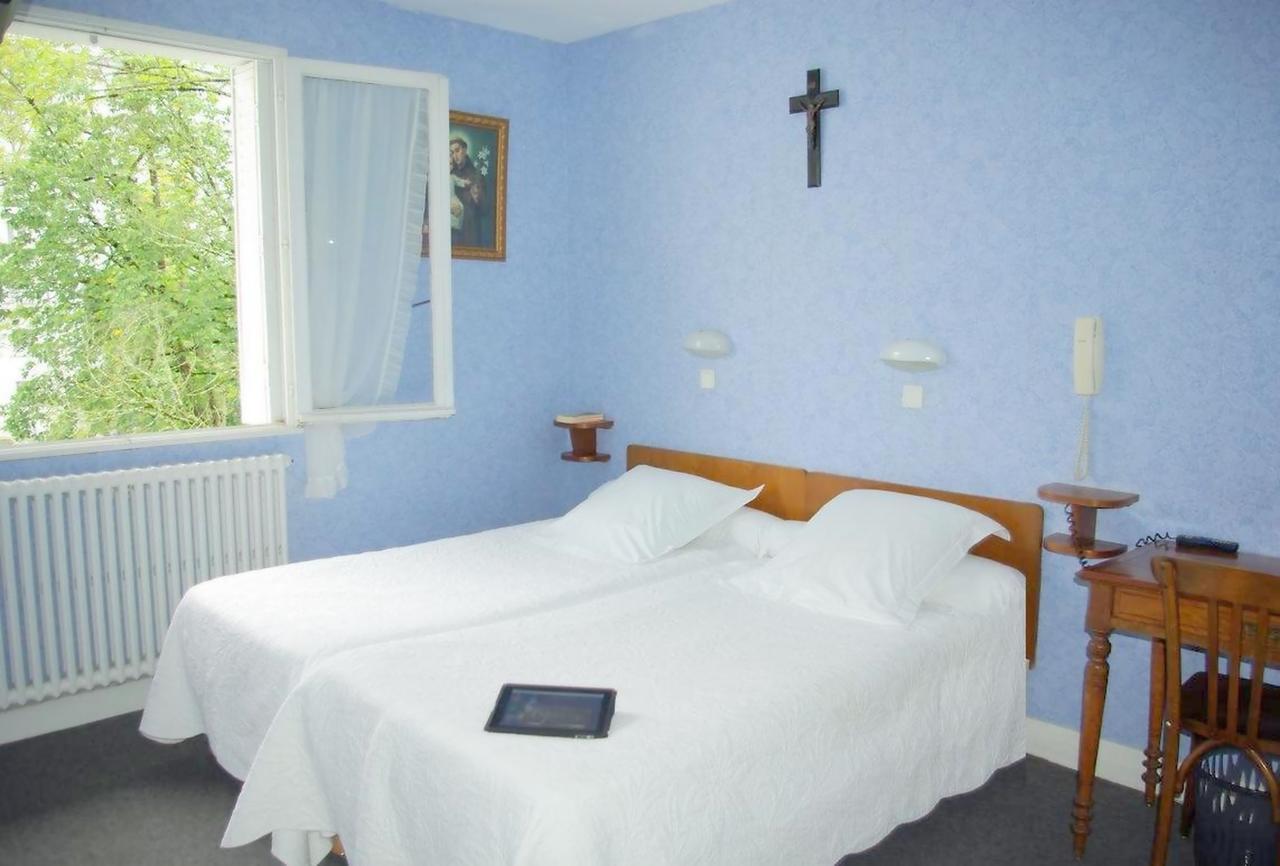 Hotel De L'Europe Lourdes Exterior photo